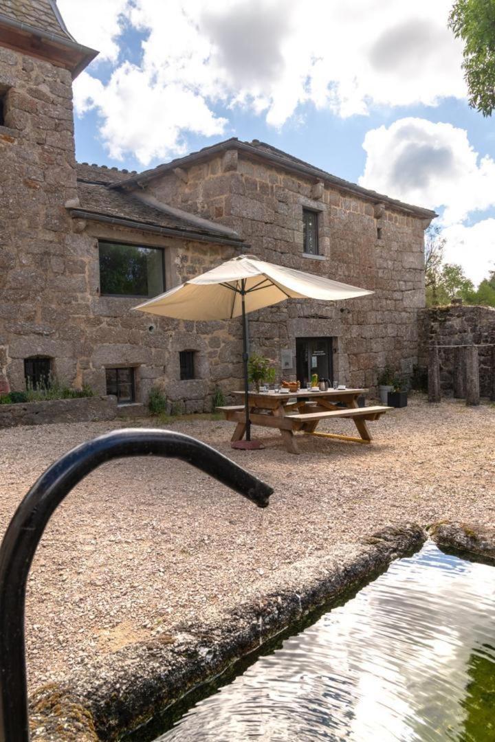 Gite De La Grange - Domaine De Coulagnettes Serverette Extérieur photo