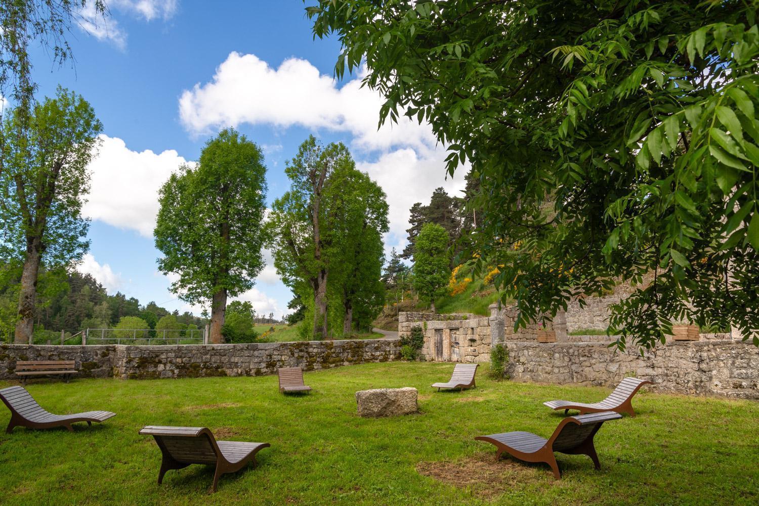 Gite De La Grange - Domaine De Coulagnettes Serverette Extérieur photo