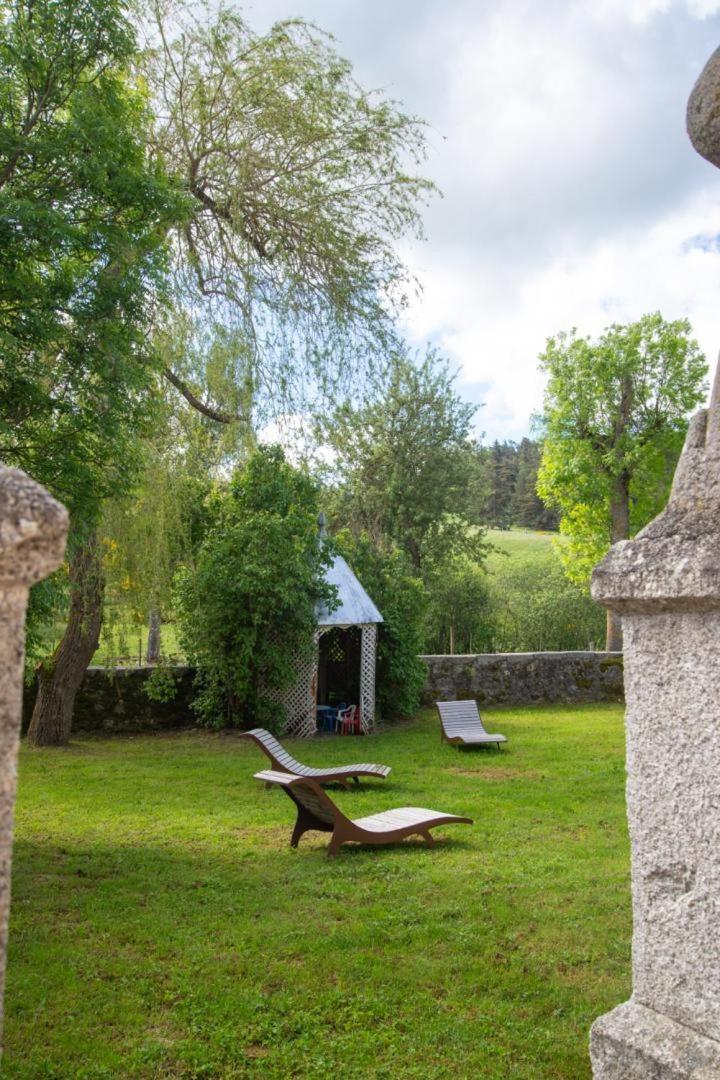 Gite De La Grange - Domaine De Coulagnettes Serverette Extérieur photo